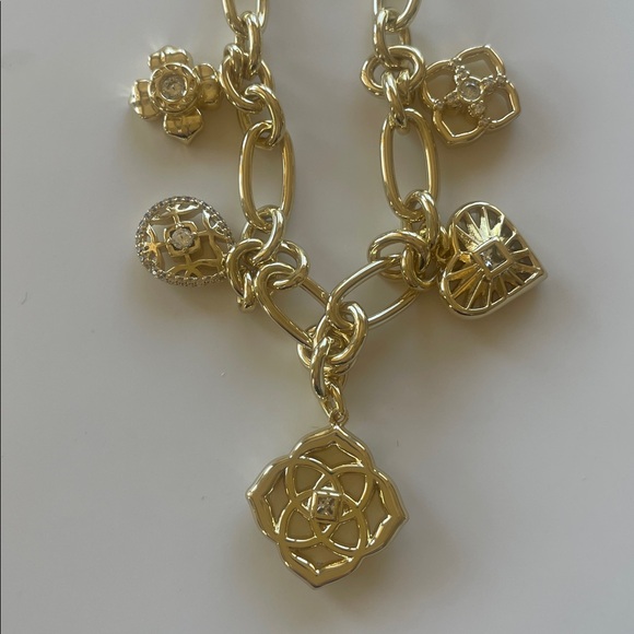 Kendra Scott Lacie Gold over Brass Charm Necklace 19” like new - Picture 2 of 5
